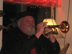 Photograph of trumpeter Scott Scheuerman taking a solo